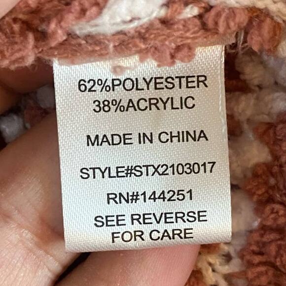 C&C California Brown & White Striped Fuzzy Sweater Size Medium - Picture 5 of 6